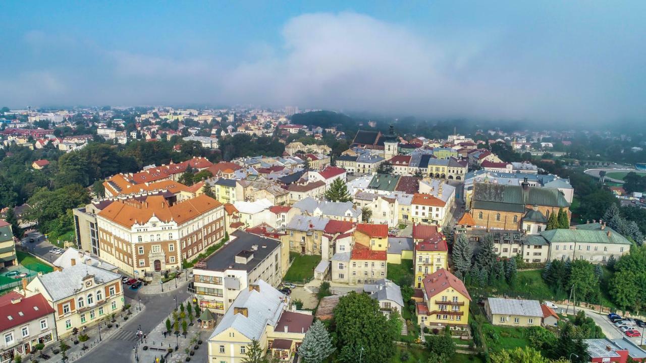 Artrooms Pokoje Goscinne Krosno Exterior foto